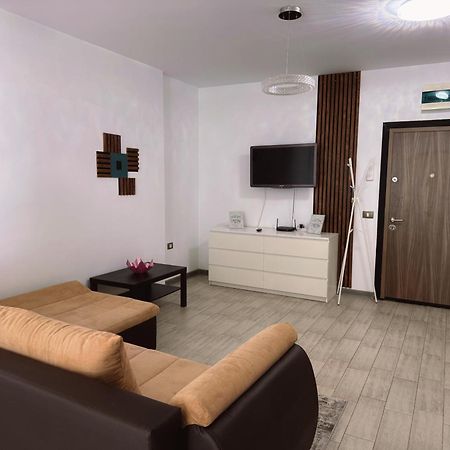 Desiree Beach Apartment ナボダリ エクステリア 写真