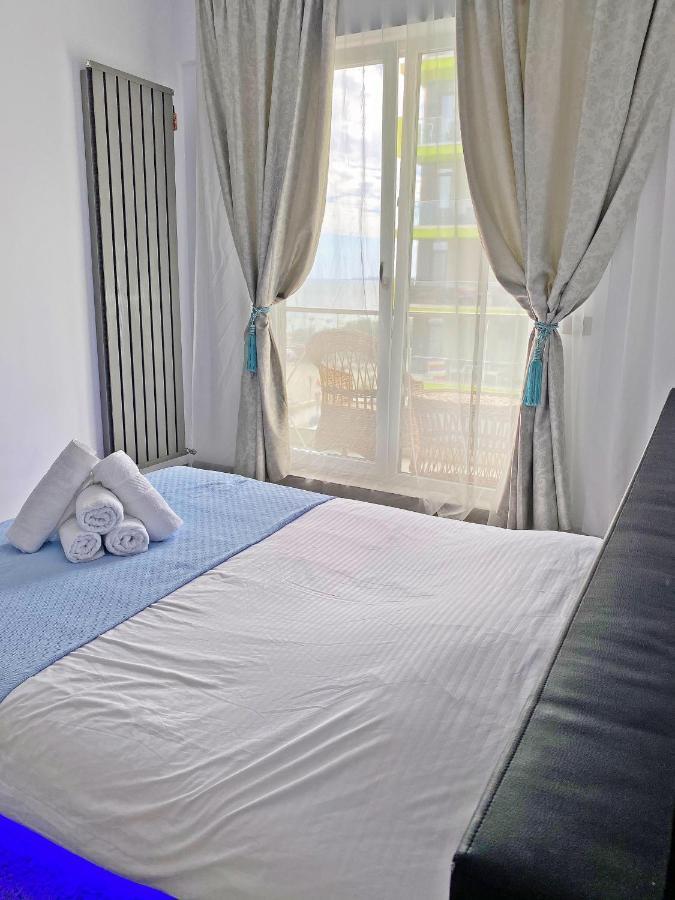 Desiree Beach Apartment ナボダリ エクステリア 写真