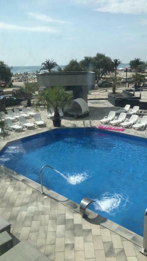 Desiree Beach Apartment ナボダリ エクステリア 写真